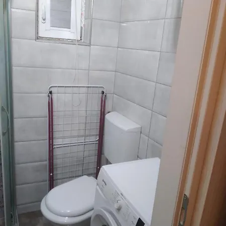 Safo Apartment *